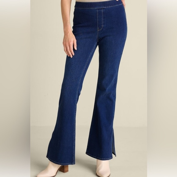 Soft Surroundings Flare Split V Tummy Control Dark Blue Straight Leg Jeans - Picture 3 of 9